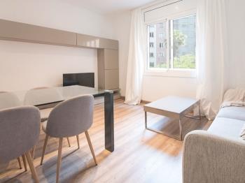 Elegant 3-Bedroom Apartment in Quiet Putxet, Barcelona