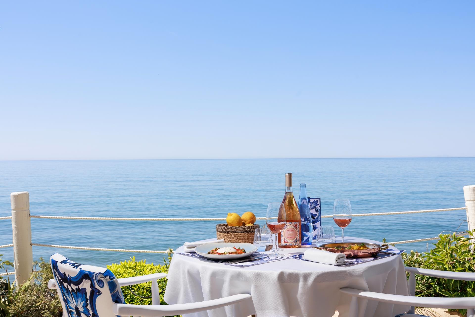 Things to do in Marbella as a couple: 7 romantic plans for an unforgettable holiday
