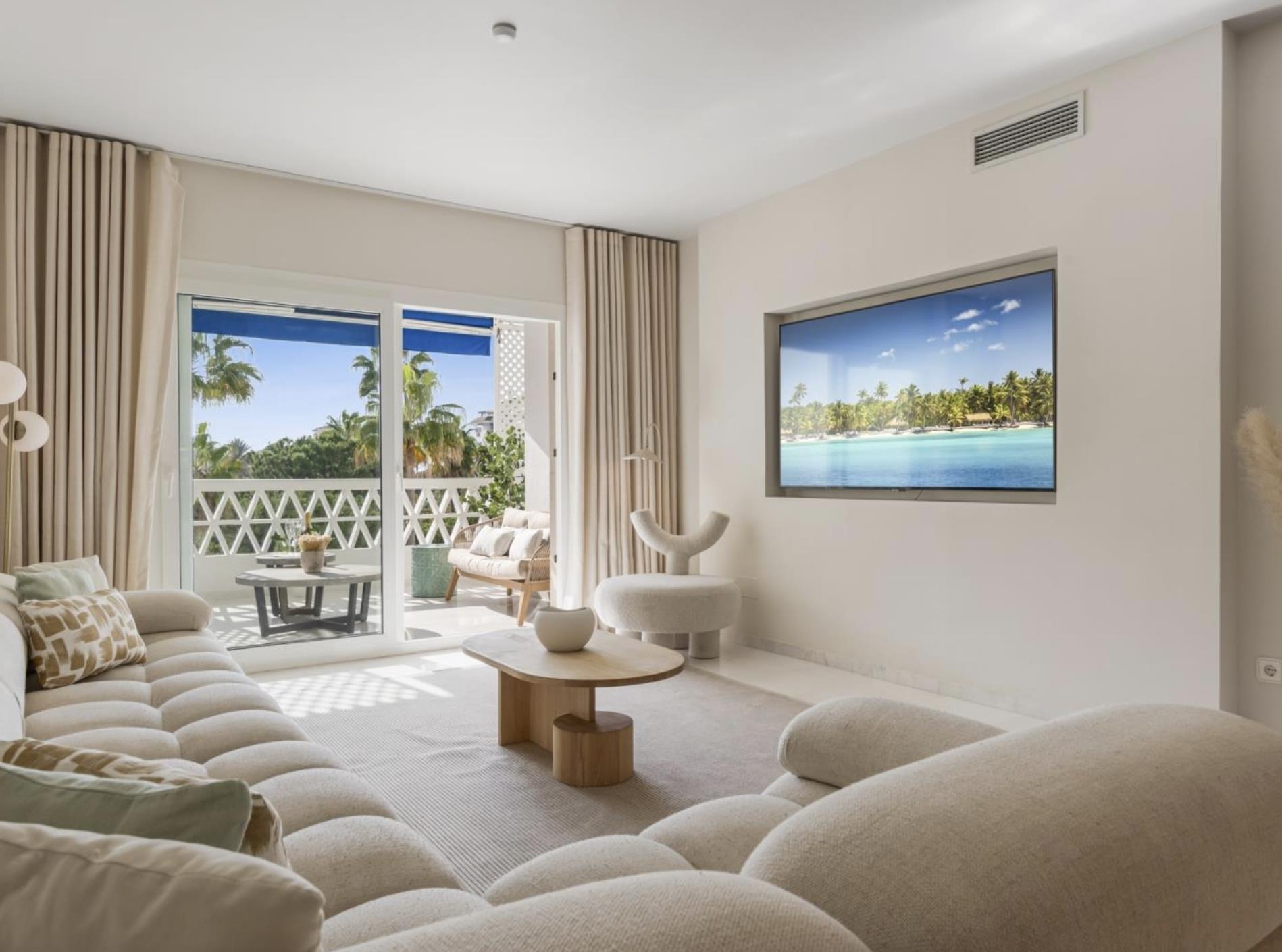 Apartment, villa or penthouse? Types of travel accommodation for every kind of trip
